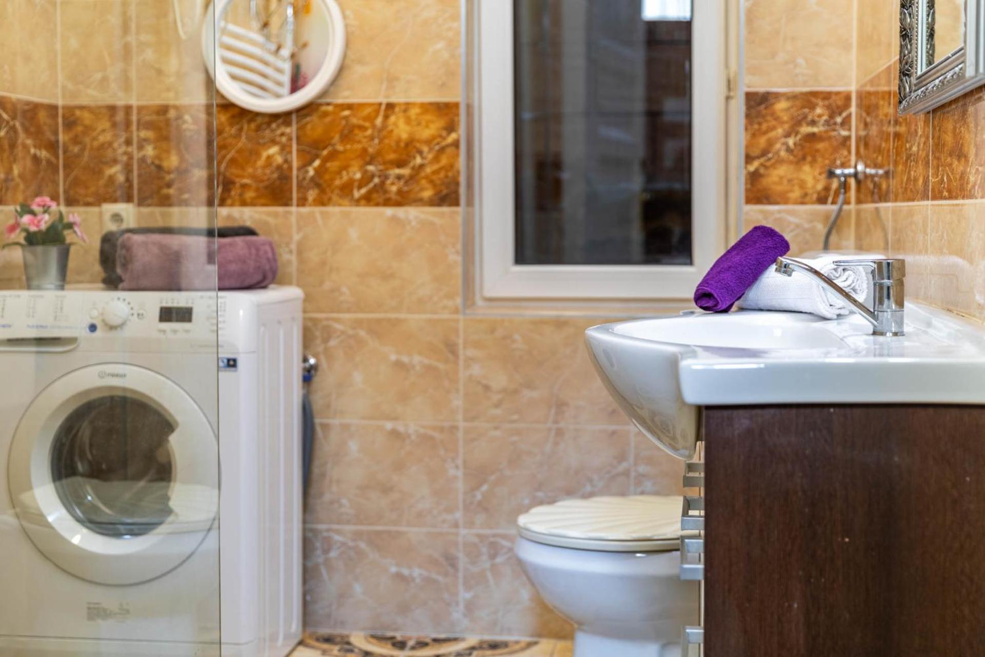 Great Value Apartment / City Centre Будапеща Екстериор снимка